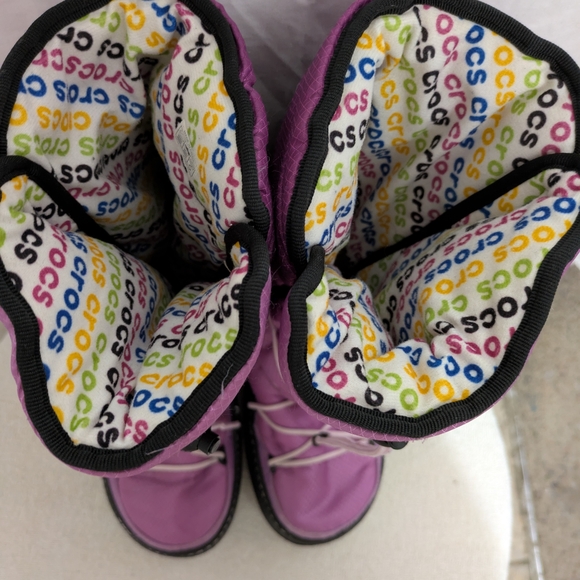 CROCS Pink-Purple Insulated Lace-Up Winter Boots - Picture 3 of 9